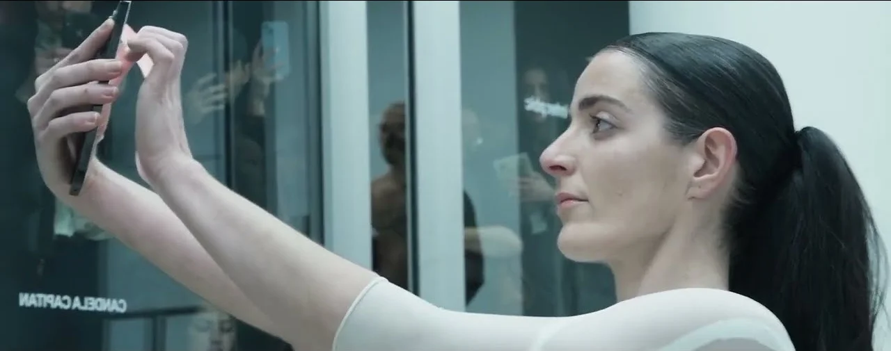 Candela Capitán — Content Cage (2025)